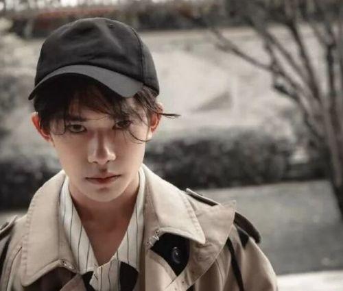 娱乐吃瓜妹易烊千玺小说